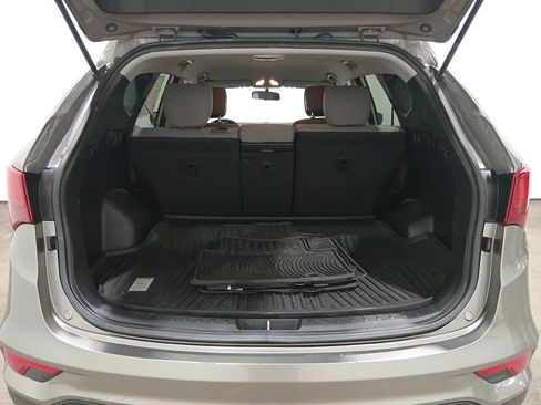 Used 2017 Hyundai Santa Fe Sport FWD image 5