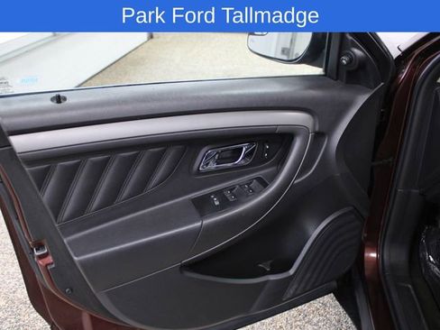 Used 2012 Ford Taurus SEL image 11