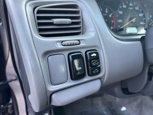Used 2000 Honda Accord EX image 22