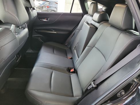 Certified 2023 Toyota Venza Nightshade image 27