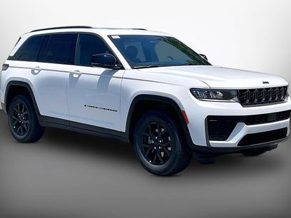 New 2026 Jeep Grand Cherokee Altitude