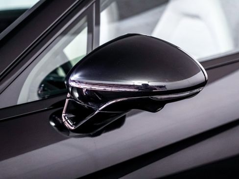 Certified 2025 Porsche Panamera 4S w/ Premium Package image 28