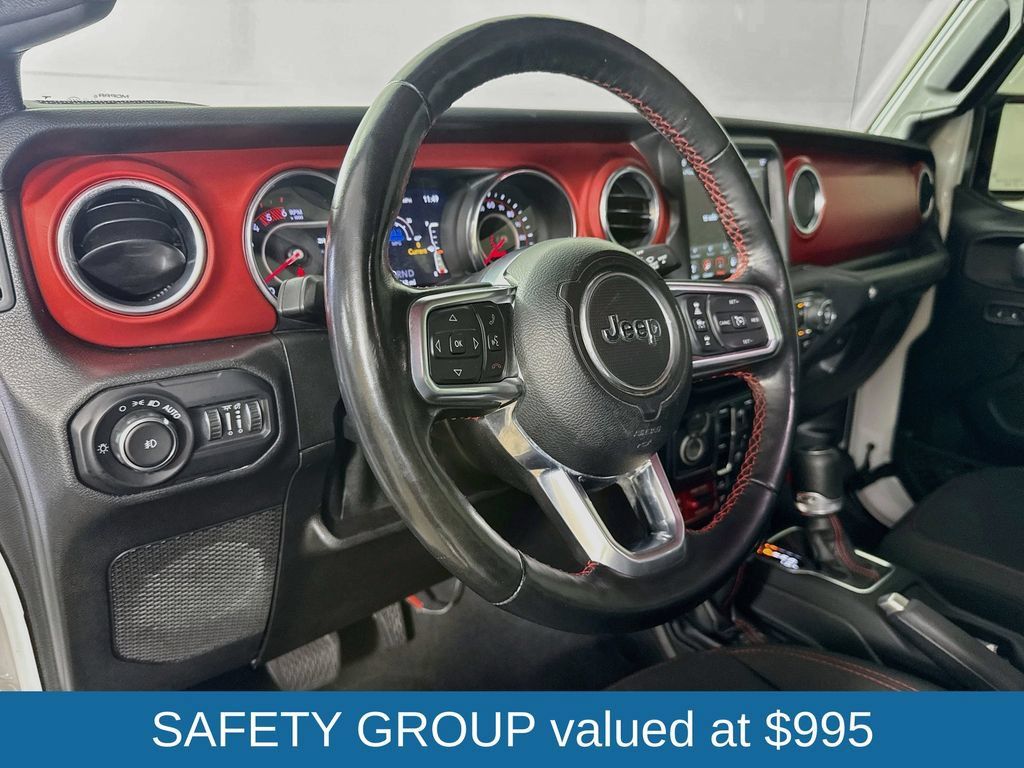 Used 2021 Jeep Wrangler Unlimited Rubicon AWD/4WD image 10