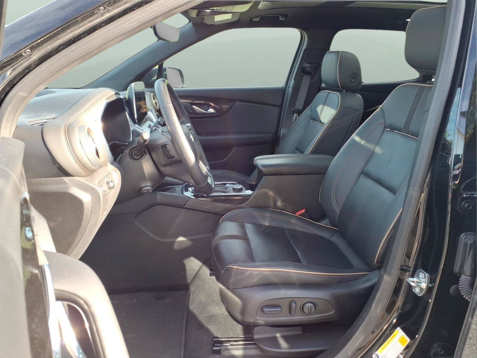 Used 2023 Chevrolet Blazer Premier w/ Driver Confidence II Package AWD/4WD image 17