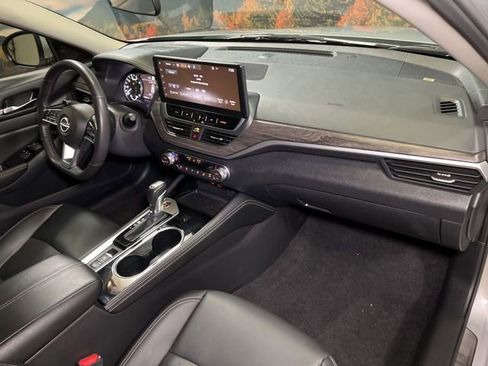 Used 2024 Nissan Altima 2.5 SL image 58