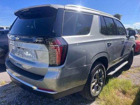 Used 2025 Chevrolet Tahoe LS RWD image 4