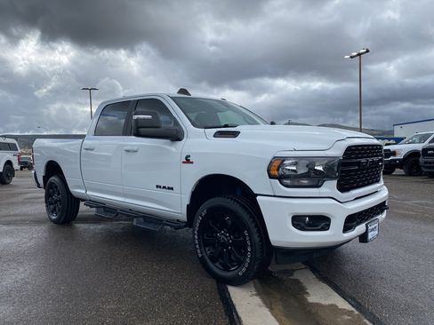 Used 2024 RAM 2500 Big Horn w/ Night Edition image 19