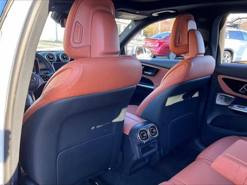 Used 2023 Mercedes-Benz GLC 300 GLC 300 image 22