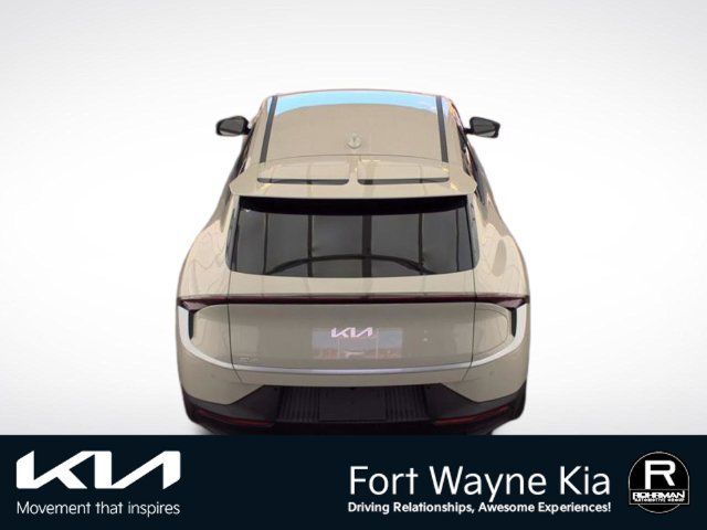 Certified 2024 Kia EV6 Light RWD image 3