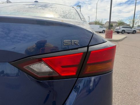 Used 2021 Nissan Altima 2.5 SR FWD image 7