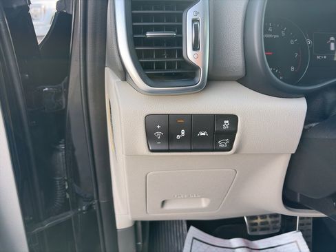 Used 2019 Kia Sportage SX FWD image 10