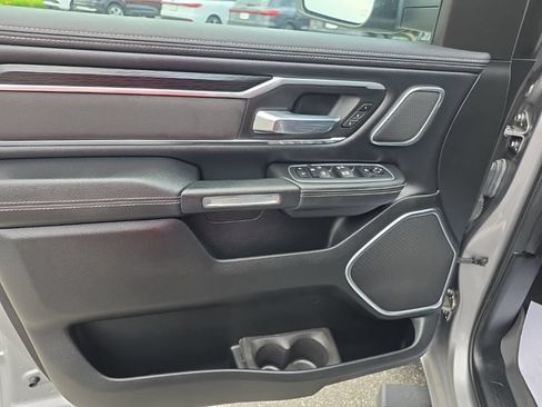 Used 2023 RAM 1500 Laramie AWD/4WD image 11