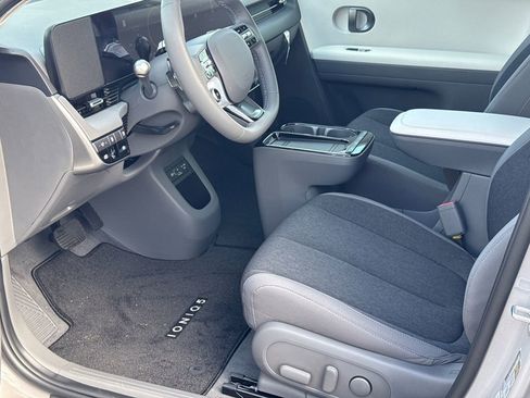 New 2026 Hyundai Ioniq 5 SE RWD image 9