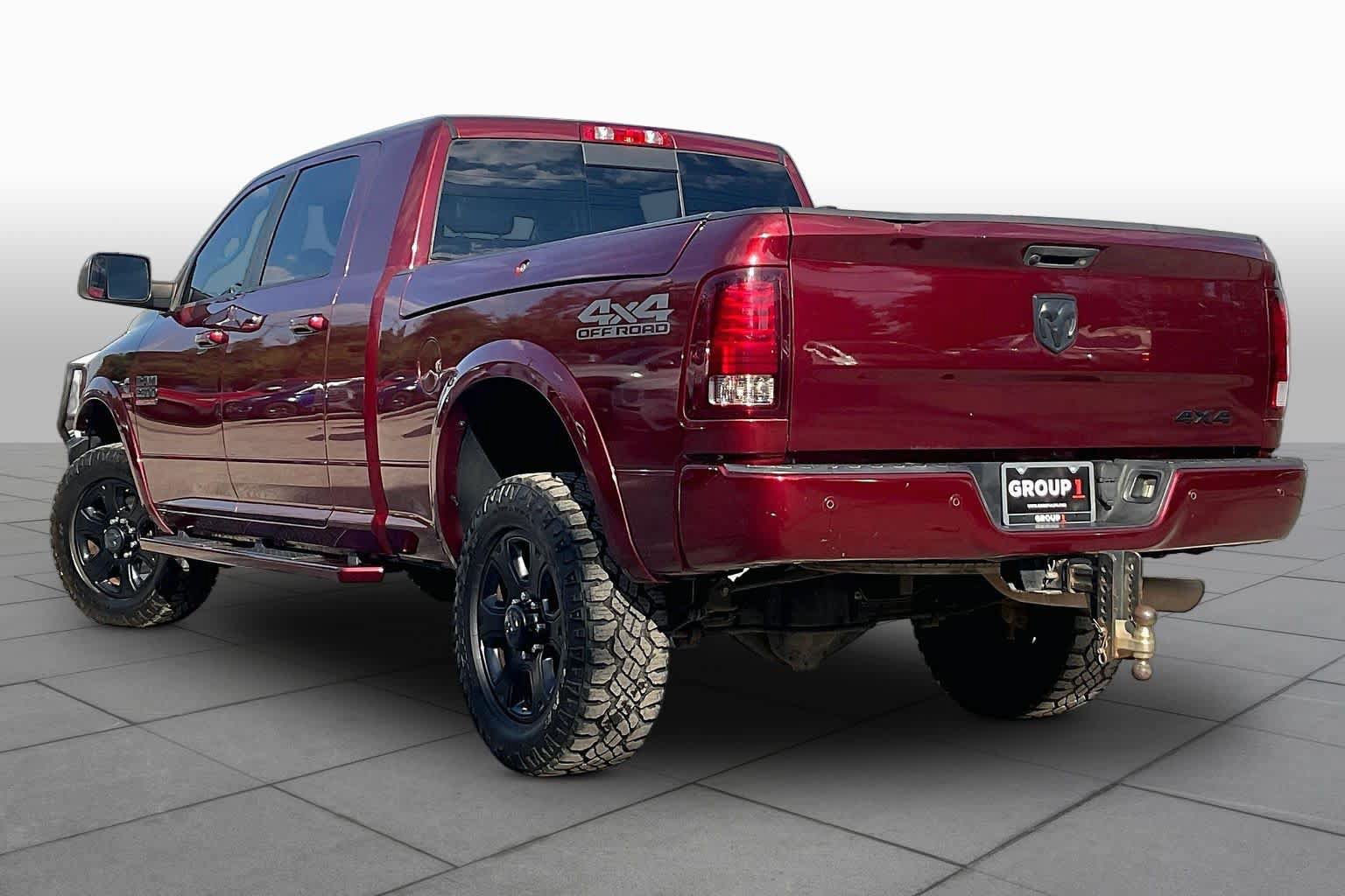 Used 2018 RAM 2500 Laramie w/ Sport Appearance Group AWD/4WD image 12