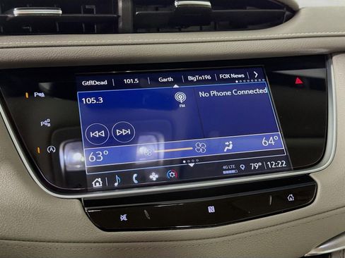 Used 2021 Cadillac XT5 Premium Luxury image 16