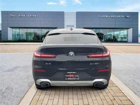 Used 2024 BMW X4 xDrive30i w/ Premium Package image 6