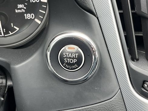 Used 2023 INFINITI Q50 Luxe w/ Cargo Package image 9