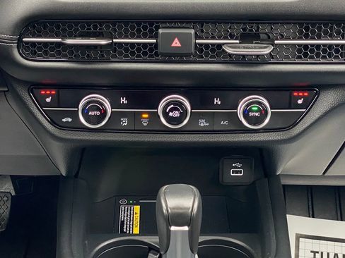Used 2024 Honda HR-V EX-L image 23