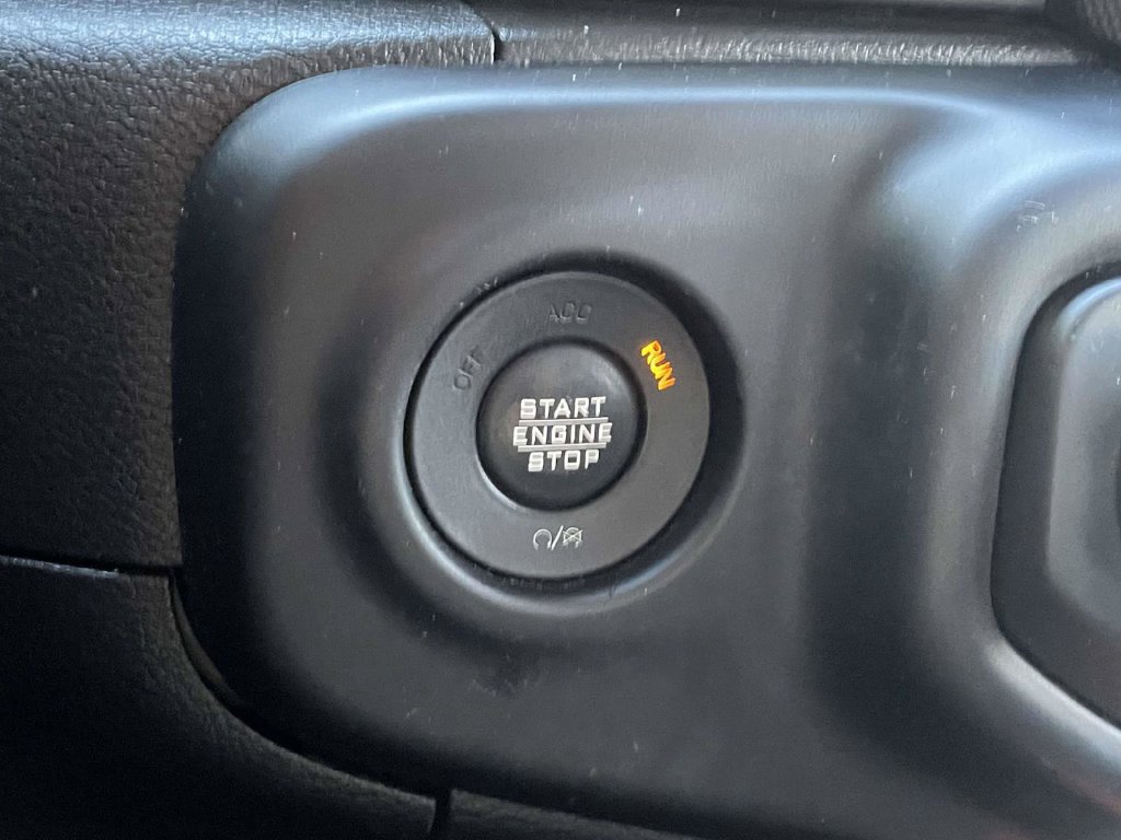 Used 2020 Jeep Wrangler Unlimited Sport S AWD/4WD image 33