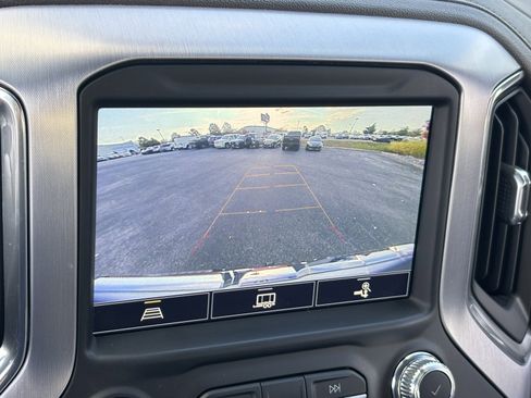 Used 2021 GMC Sierra 1500 SLT w/ SLT Premium Plus Package image 5