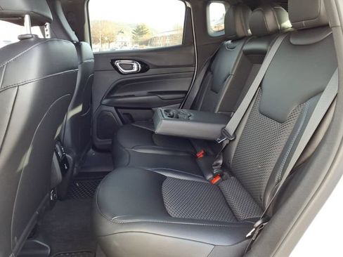 New 2026 Jeep Compass Latitude AWD/4WD image 5