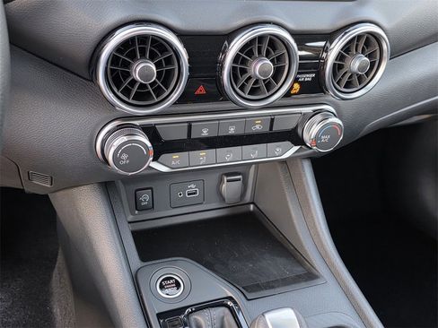 New 2025 Nissan Sentra S image 17