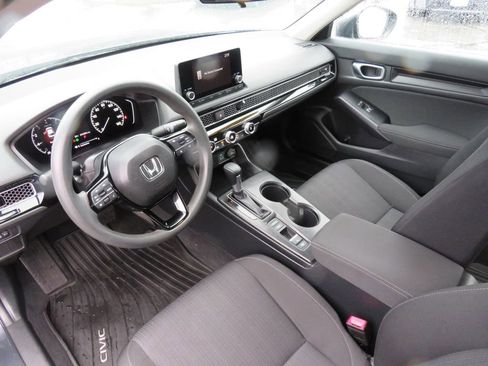 Used 2024 Honda Civic LX image 9