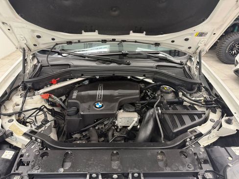 Used 2018 BMW X4 xDrive28i AWD/4WD image 34