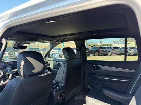 New 2026 Buick Enclave Sport Touring w/ Power Package AWD/4WD image 14