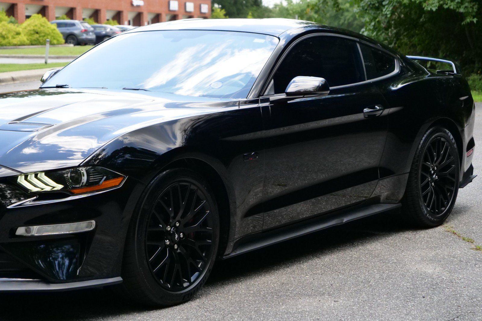 Used 2019 Ford Mustang GT Premium w/ GT Performance Package RWD image 34