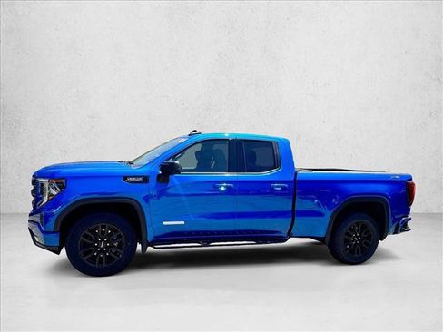 Used 2023 GMC Sierra 1500 Elevation w/ X31 Off-Road Package AWD/4WD image 4