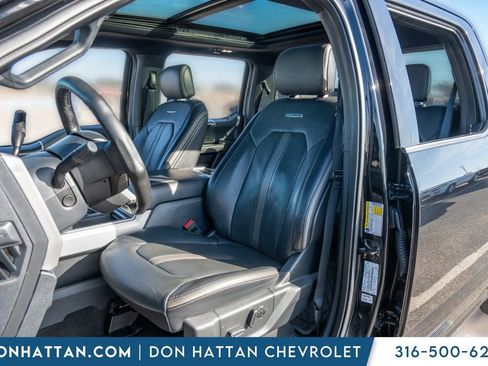 Used 2022 Ford F250 Platinum w/ FX4 Off-Road Package image 4