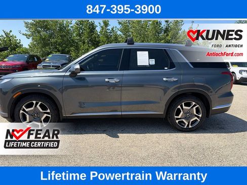 Used 2023 Hyundai Palisade Limited AWD/4WD image 3