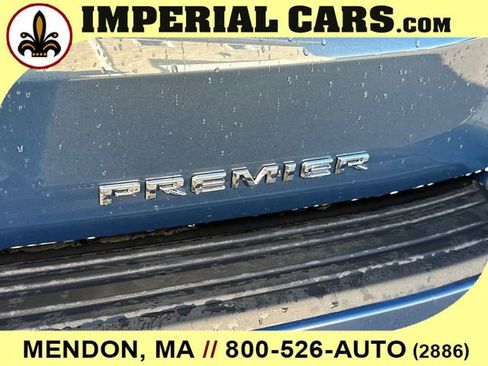 New 2026 Chevrolet Suburban Premier image 12