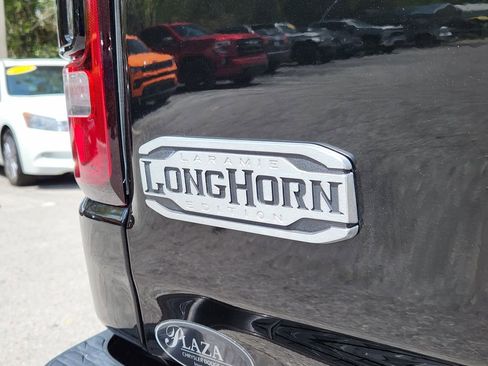 Used 2019 RAM 1500 Limited RWD image 10