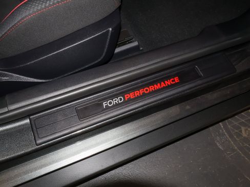 Used 2019 Ford Mustang Shelby GT350R w/ GT350R Equipment Group 920A RWD image 49