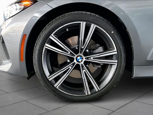 Used 2023 BMW 330i 330i w/ Premium Package image 11