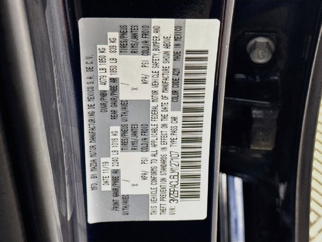 Used 2020 MAZDA MAZDA3 Sedan w/ Select Package FWD image 39