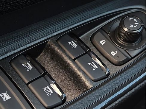 New 2026 Subaru Outback Premium AWD/4WD image 18