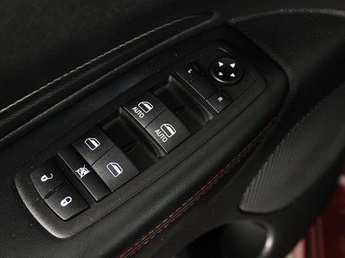 Used 2025 Dodge Durango GT w/ Blacktop Package RWD image 21