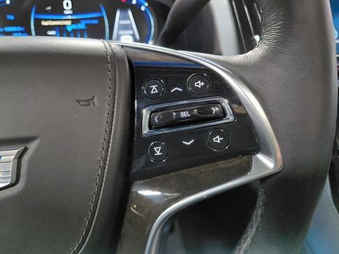 Certified 2018 Cadillac Escalade Platinum AWD/4WD image 45