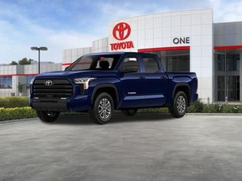 New 2026 Toyota Tundra SR5 w/ SR5 Convenience Package AWD/4WD image 25