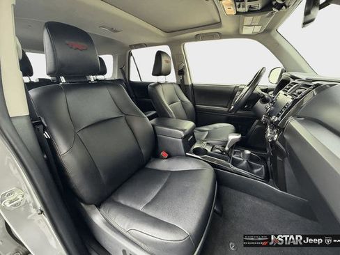 Used 2024 Toyota 4Runner TRD Off-Road Premium w/ Moonroof Package AWD/4WD image 12