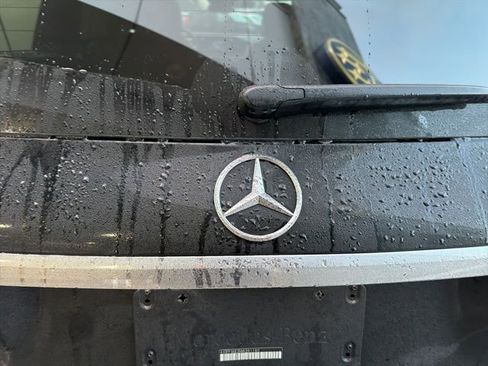 Used 2021 Mercedes-Benz GLS 450 4MATIC image 11