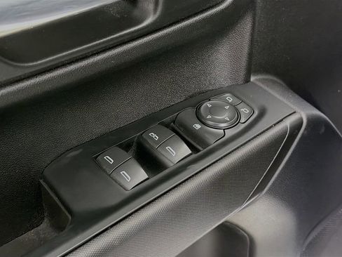 Used 2023 Chevrolet Silverado 1500 Custom image 19