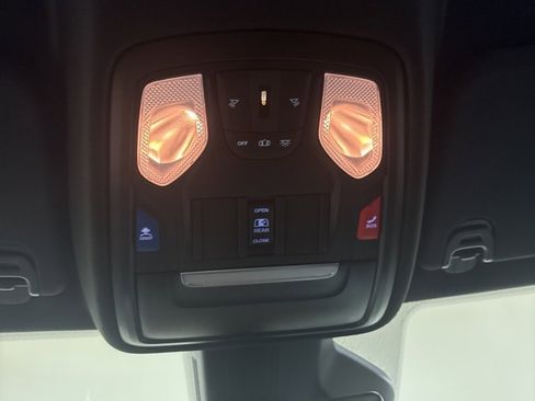 New 2026 RAM 1500 4x4 Crew Cab image 15