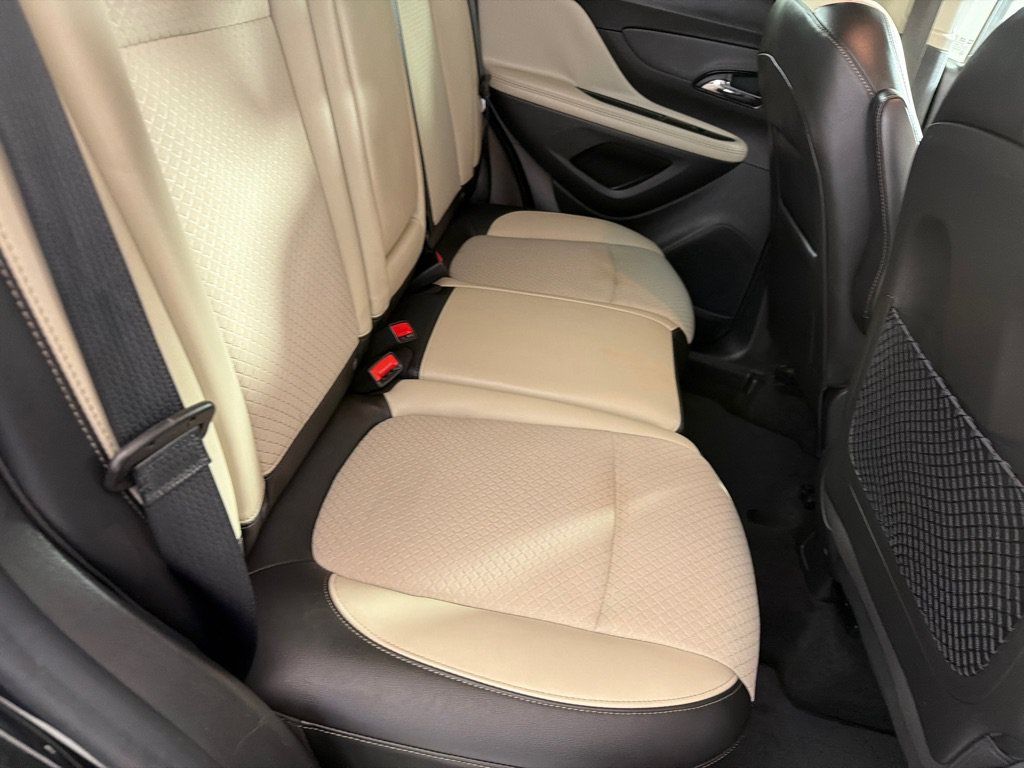 Used 2020 Buick Encore Preferred AWD/4WD image 22