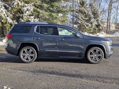 Used 2019 GMC Acadia Denali w/ Technology Package image 8