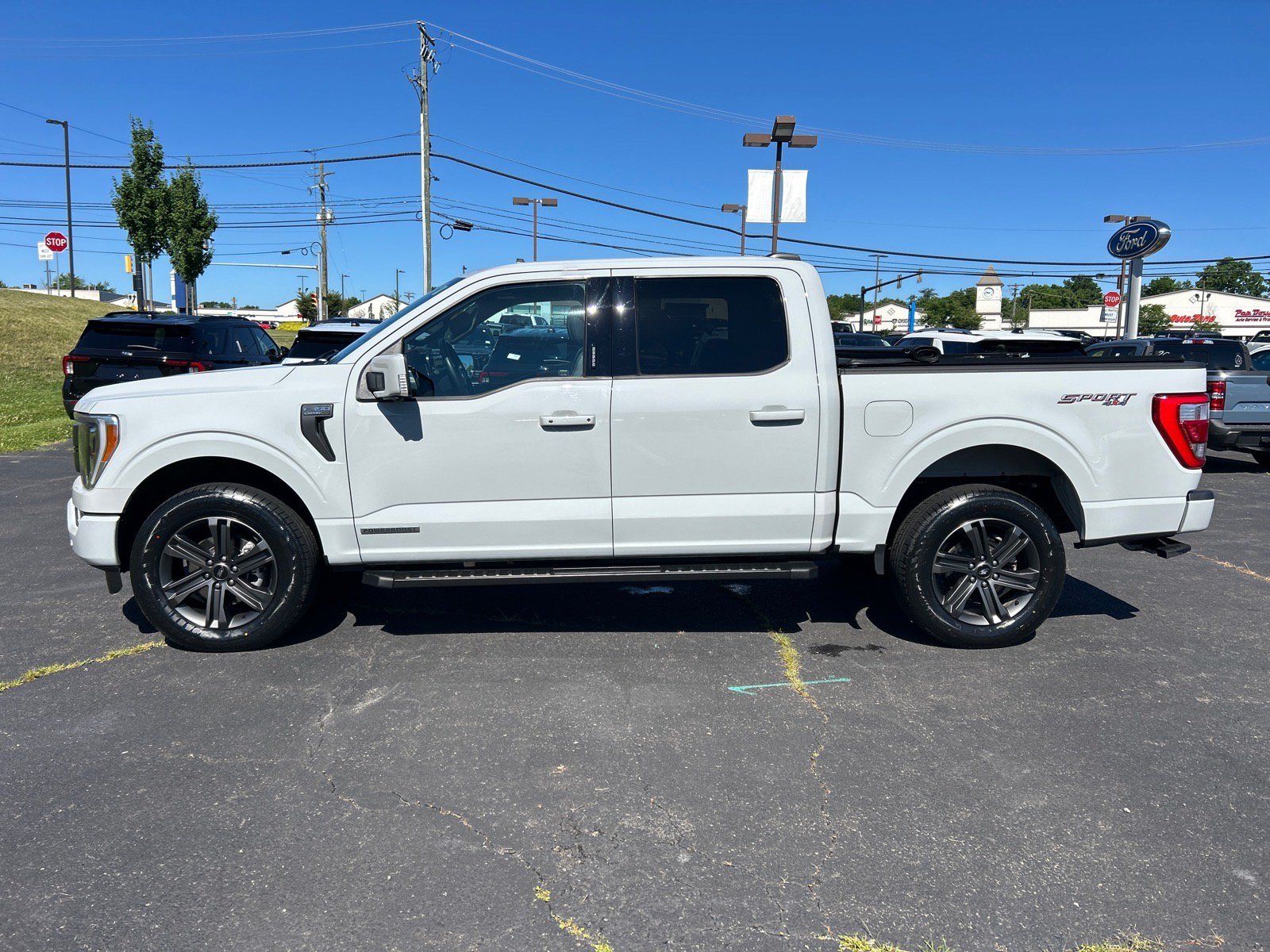 Certified 2023 Ford F150 Lariat AWD/4WD image 5