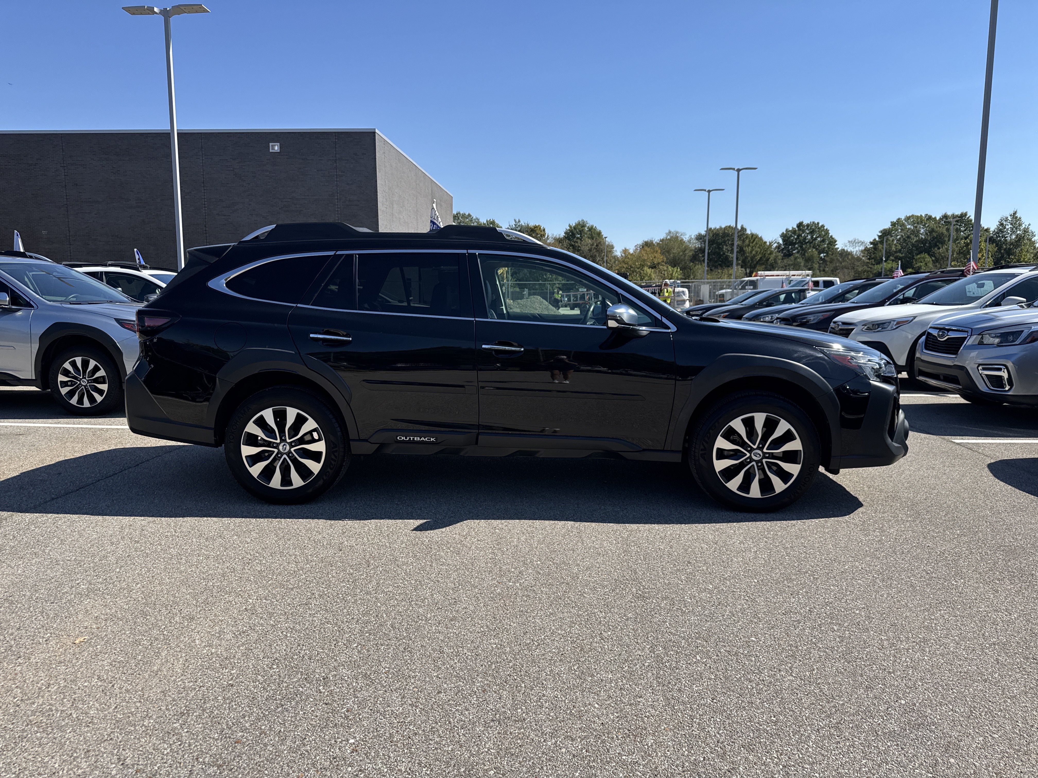Certified 2024 Subaru Outback Touring XT AWD/4WD image 2